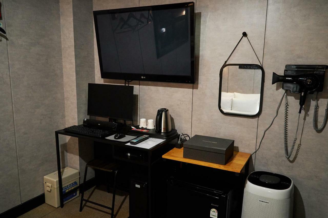 Urban Stay 103 Seoul Exterior photo
