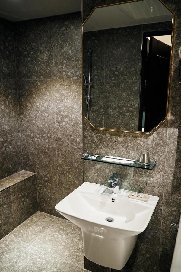 Urban Stay 103 Seoul Exterior photo